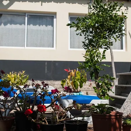 House Teixeira בית הארחה