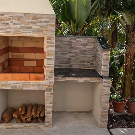 House Teixeira בית הארחה *