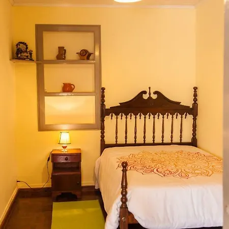 House Teixeira בית הארחה