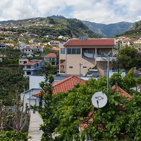 בית הארחה House Teixeira *